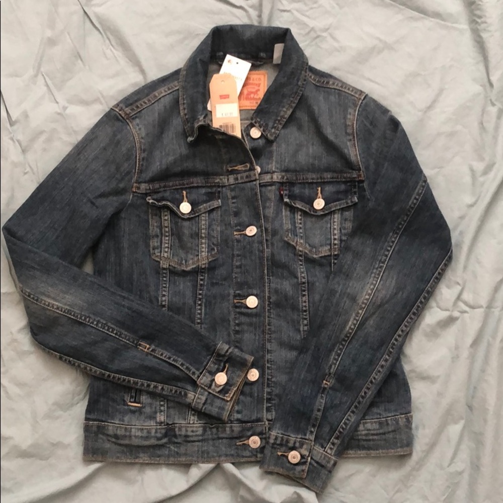 Levi Strauss women’s jean jacket
